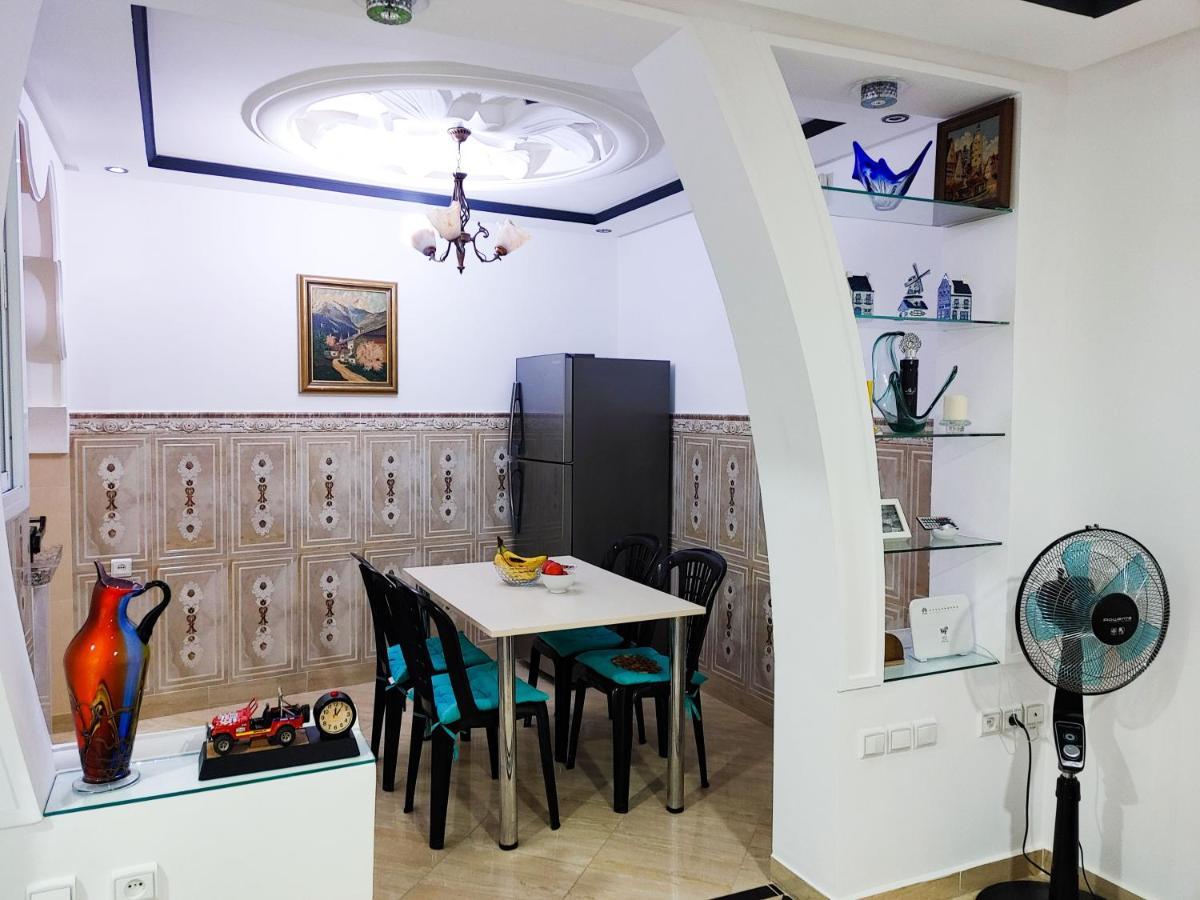 Mira Appartement -Lovely, Tidy & Close To Beaches And City Center Alhucemas Exterior foto